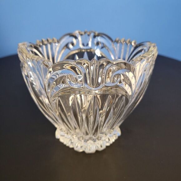Vintage Oneida Augustina Pattern Bowl 24% Lead Crystal Germany Approx 4x4.75" - Picture 10 of 11
